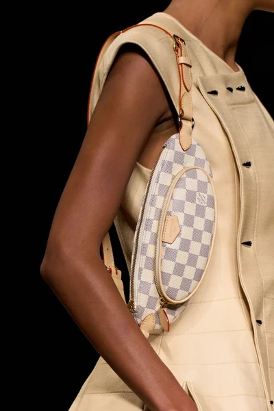 Look 112